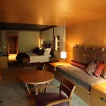 Sport Hotel Village