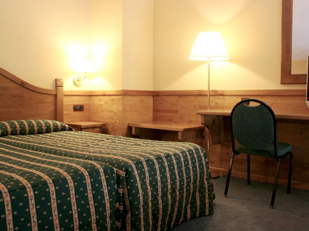 Sport Village Hotel 4*
